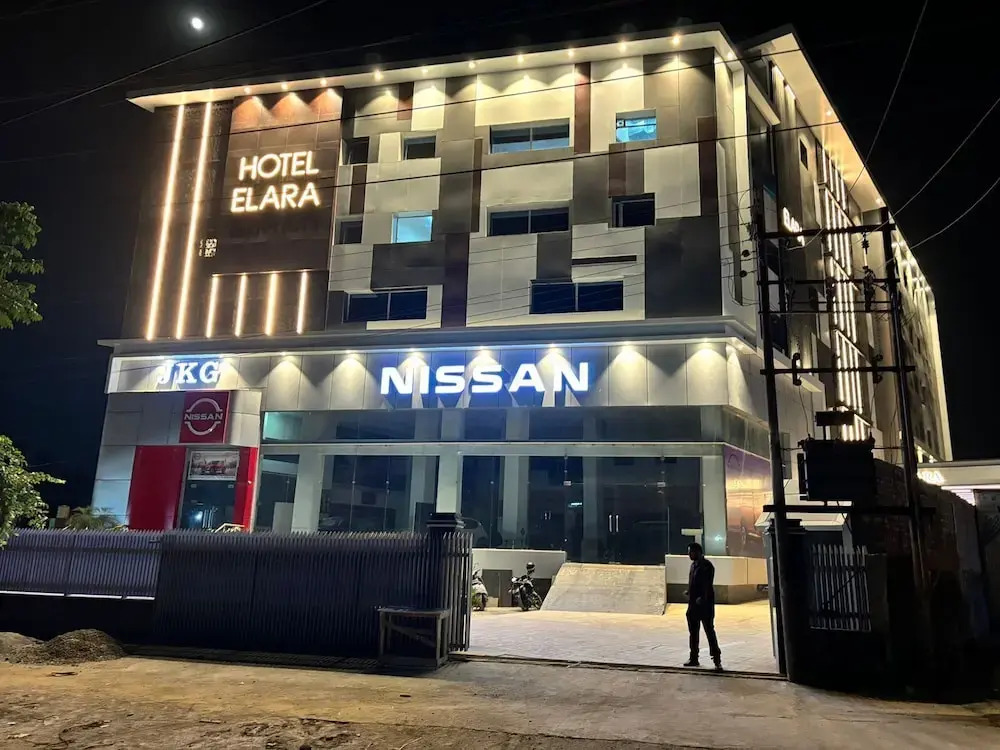 Hotel Elara