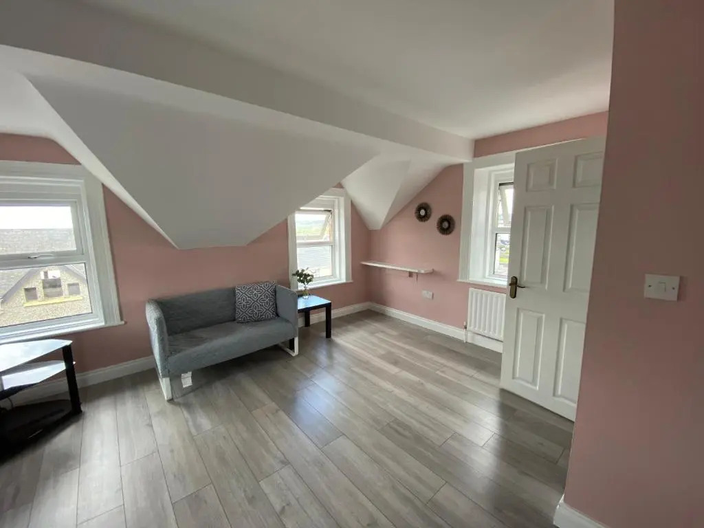 4 Bedroom Portrush Town Centre Holiday Rental