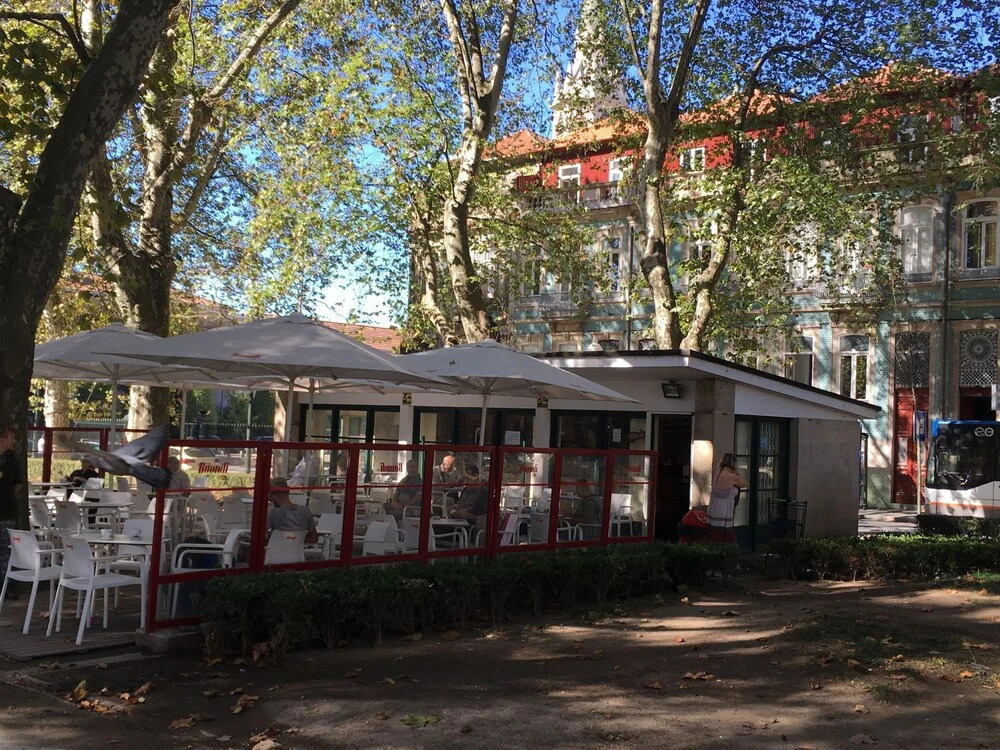 Constituição Rooms