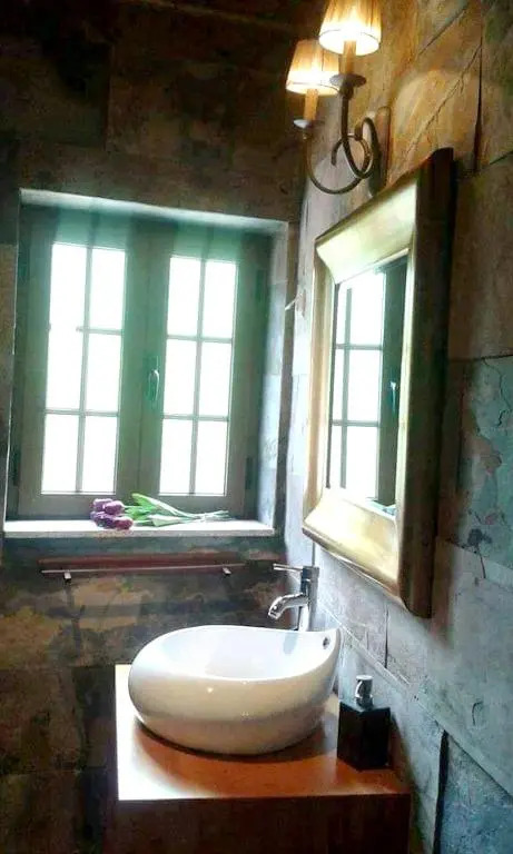 3 bedrooms villa with private pool enclosed garden and wifi at Caminha