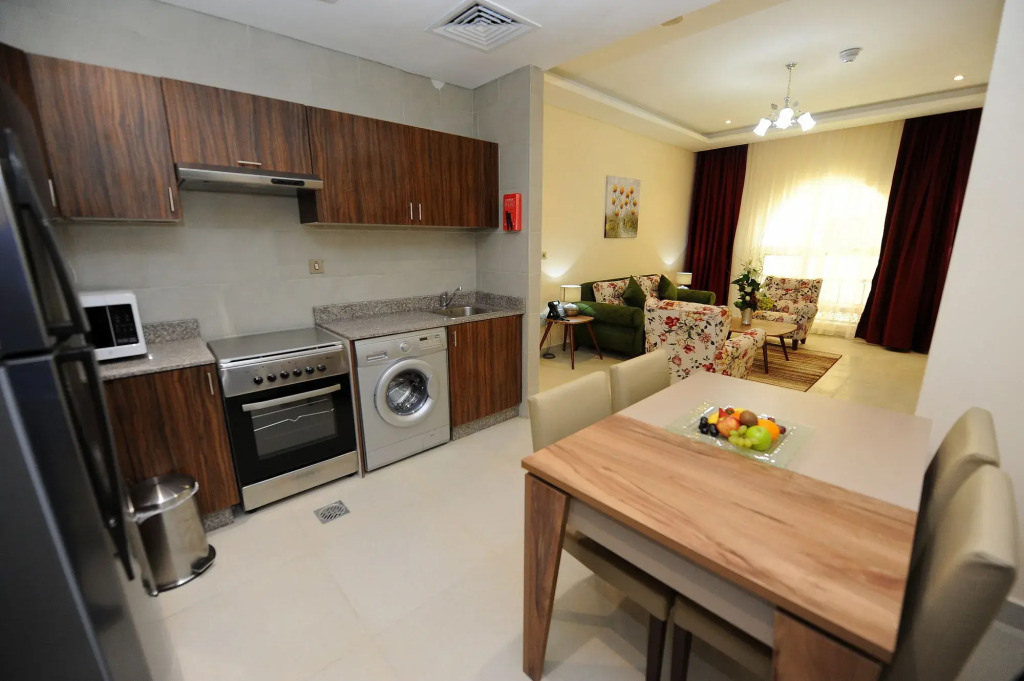Almansour Park Inn Hotel & Apartment