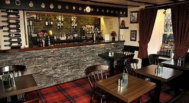 Elphinstone Hotel
