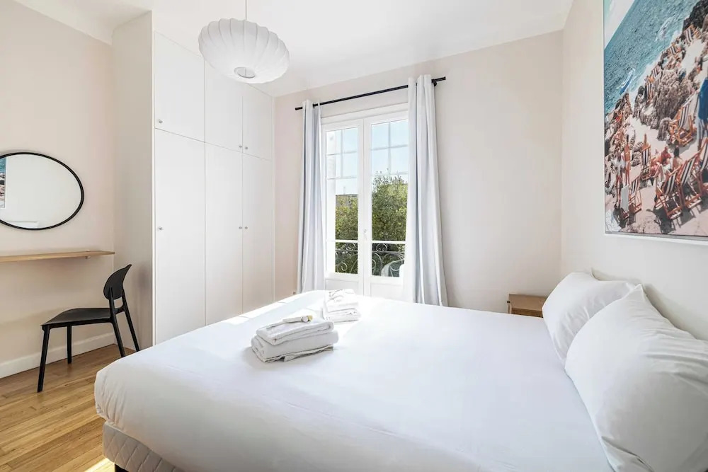 Warm Apartment - 2br/4p - Cannes/near Beach