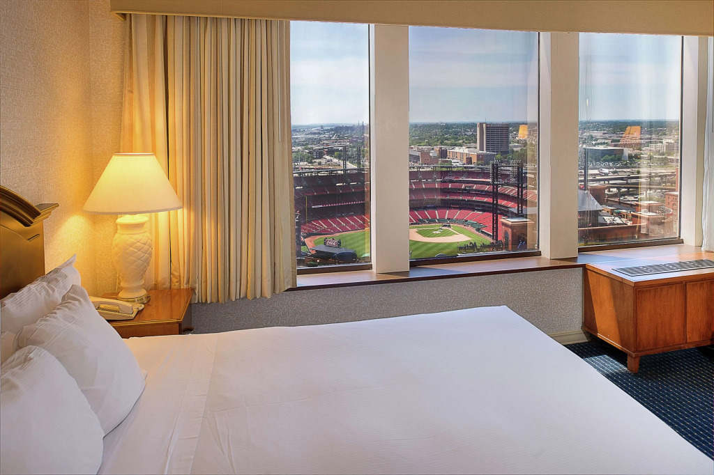 Hilton St. Louis at the Ballpark