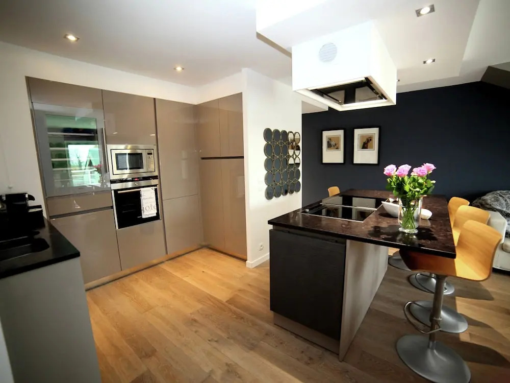 Modern Apartment near Beach in Benodet France