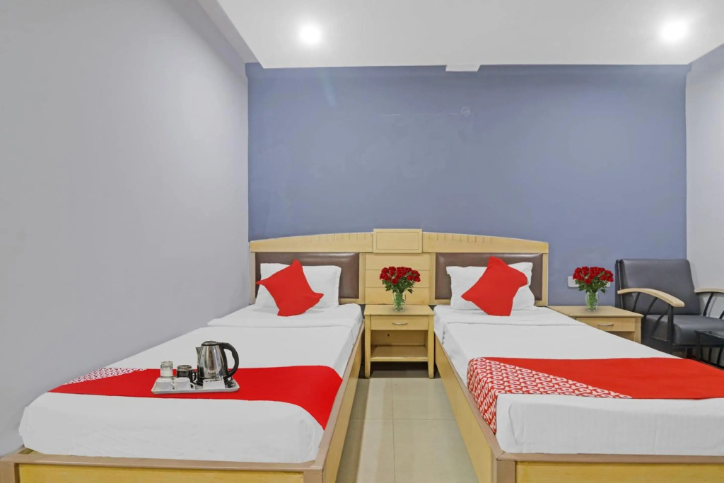 OYO 88286 Hotel Padmini