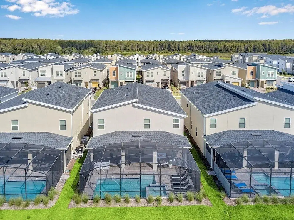 3017ps · Brand New Luxury 9BR Villa/ Pool/spa/game Room
