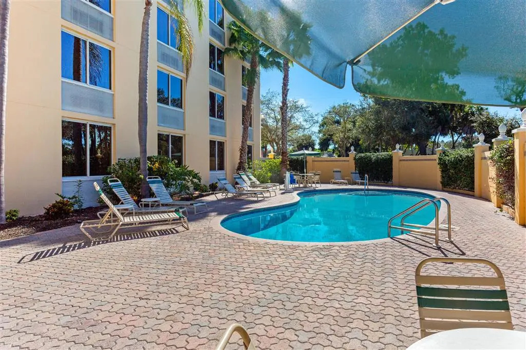 La Quinta Inn And Suites Sarasota