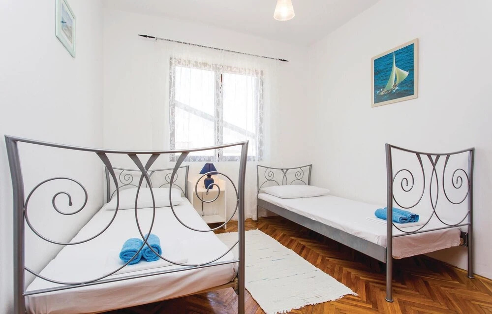 Beautiful Home in Punat With Wifi and 3 Bedrooms