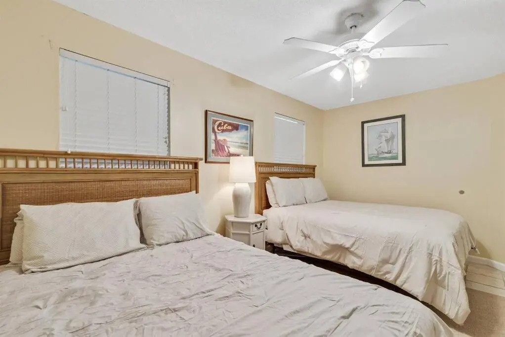Summer Breeze #25 - Modest Beachfront with views of the Pass! Great Location!