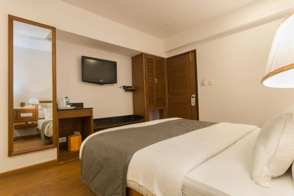 Country Inn Premier Pacific Mall Road Mussoorie
