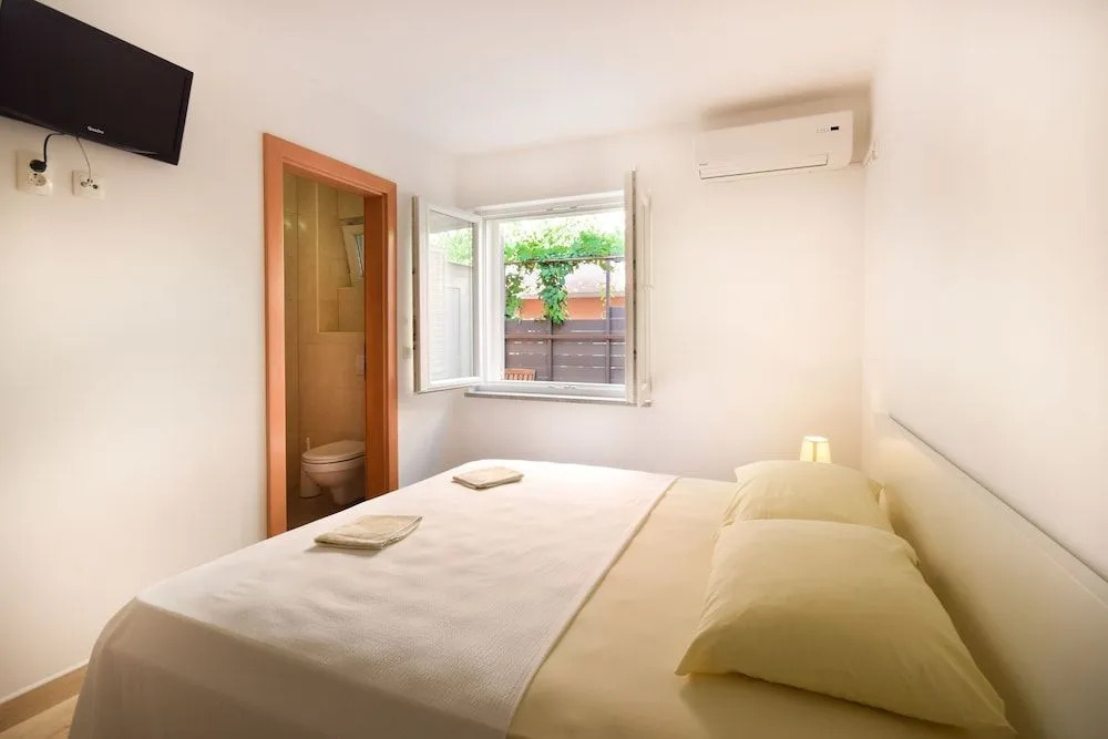 Sunshine Apartments in Baska Voda