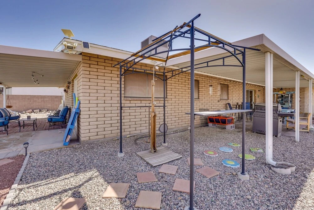 Home w/ Private Pool: 1 Mi to Lake Havasu