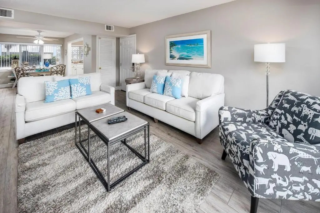 Seaspray Condos 212B