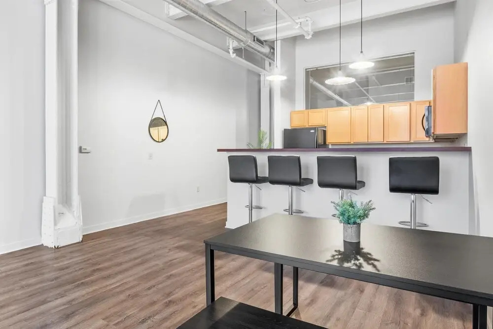 FRONTDESK 300 Heinz St Apts Pittsburgh