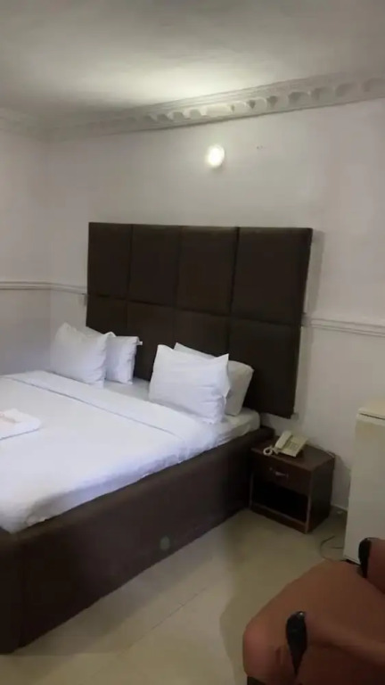 Quarters Inn & Suites Ikeja