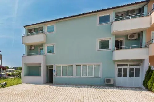 Apartments Riva Medulin