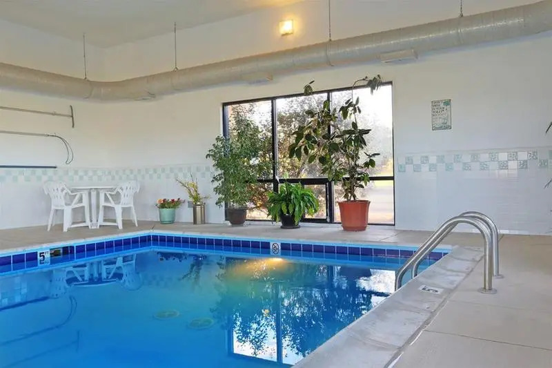 Red Sands Hotel