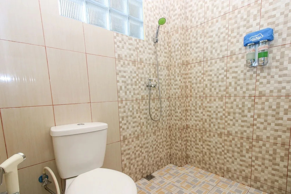 Airy Eco Syariah Bandara Sepinggan Baru 101 Balikpapan