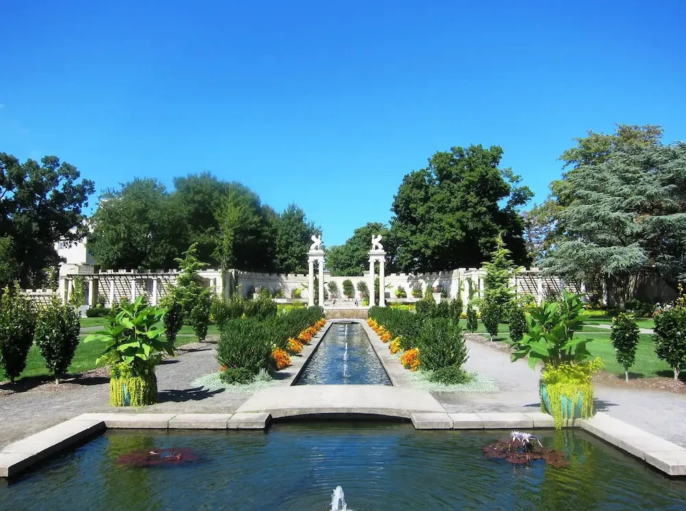 Luxury Living in the Heart of NY