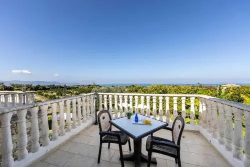 Villa Antonis
