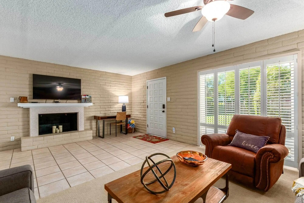 'casa Feliz' Old Town Condo w/ Patio & Pool Access