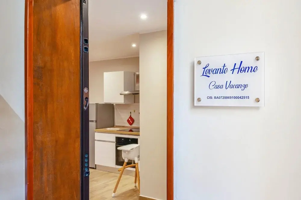 Levante Home in the Centre of Bari