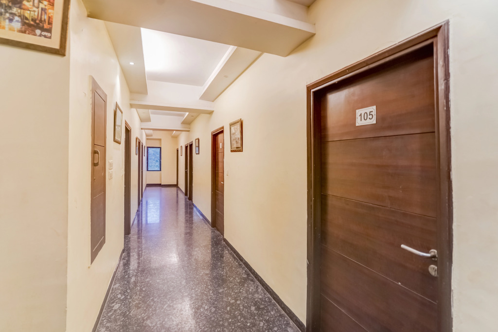 Super Townhouse Sikar Road Jaipur Formerly Hotel Aroma Inn