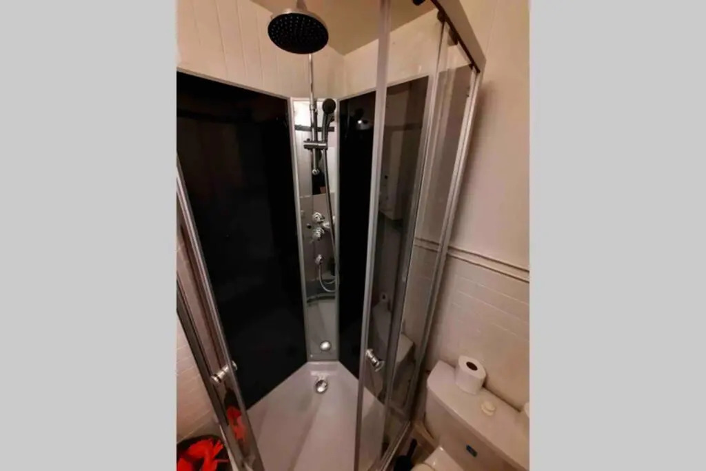 Grand studio confort avec extérieur