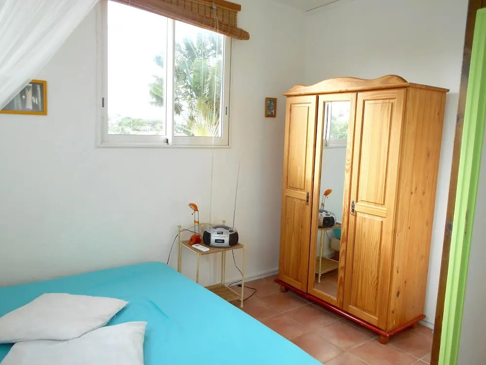 Apartment With 2 Bedrooms in Le Gosier, With Pool Access, Enclosed Garden and Wifi - 400 m From the Beach