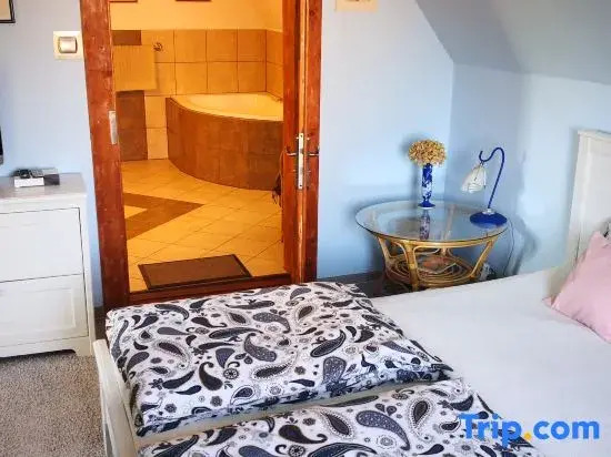 If you Want to Explore Lower Silesia, Sunny Apartment is the Perfect Location