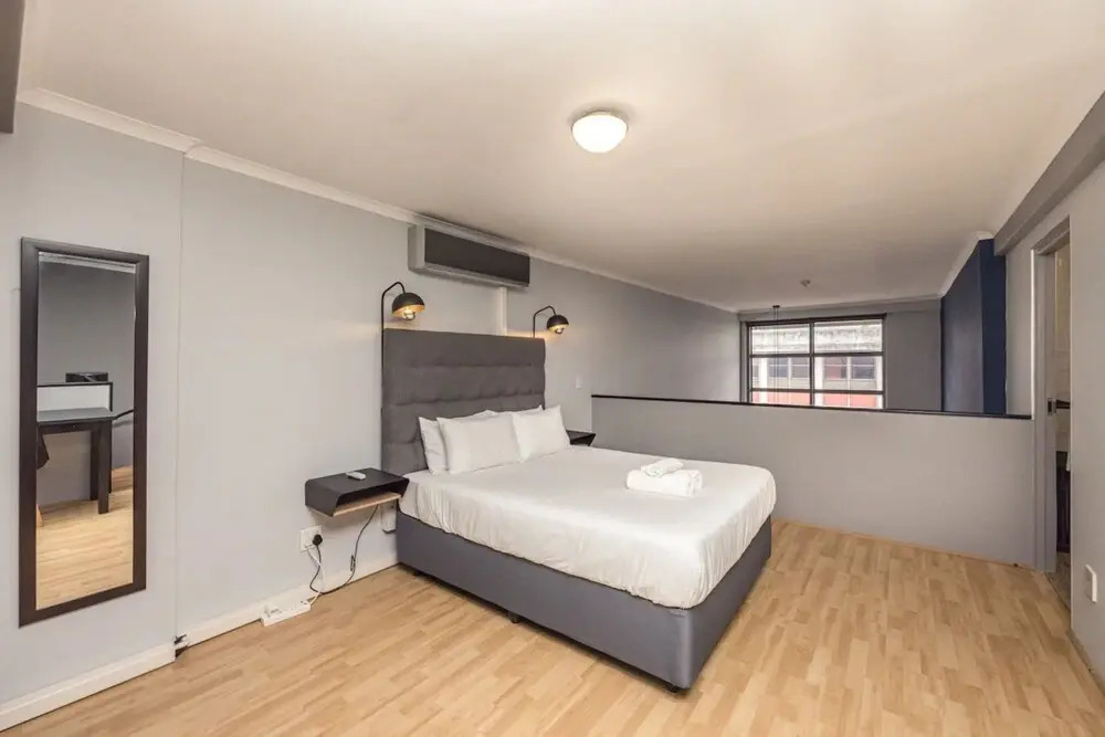 Modern 1 Bedroom in De Waterkant With Table Mountain Views