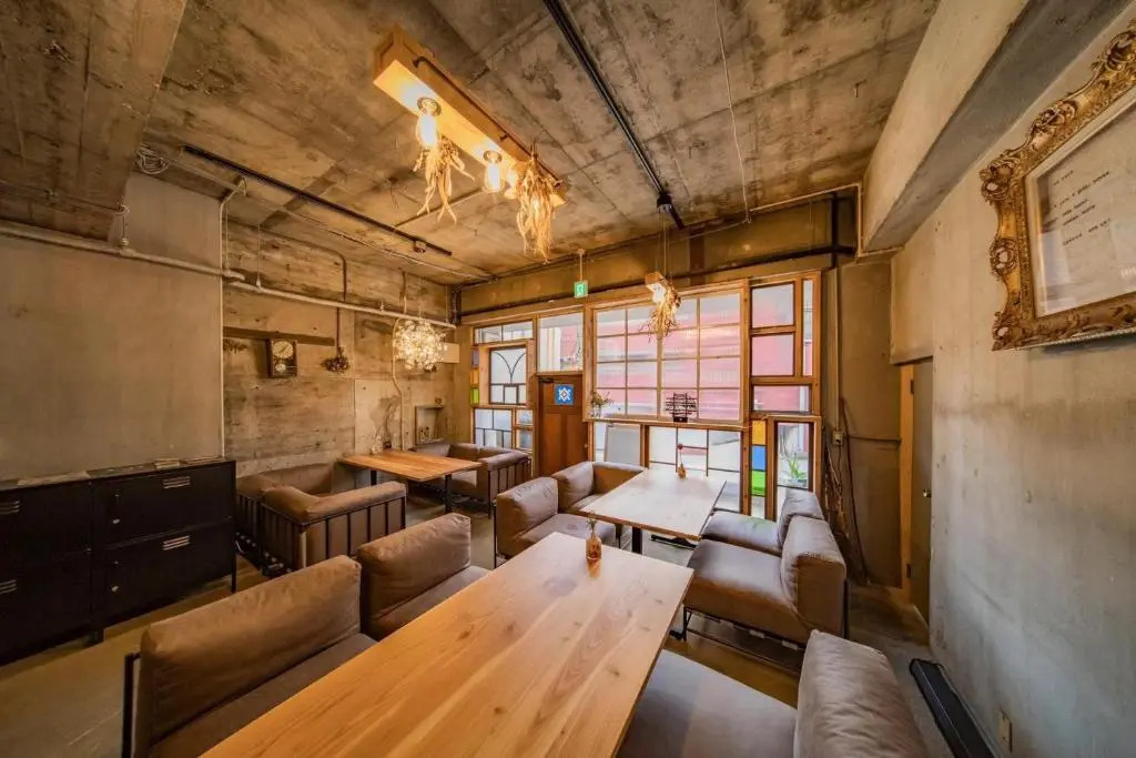 ArtBar & GuestHouse ennova