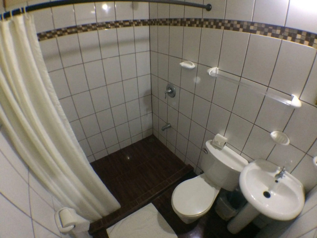 Hotel Rana Roja