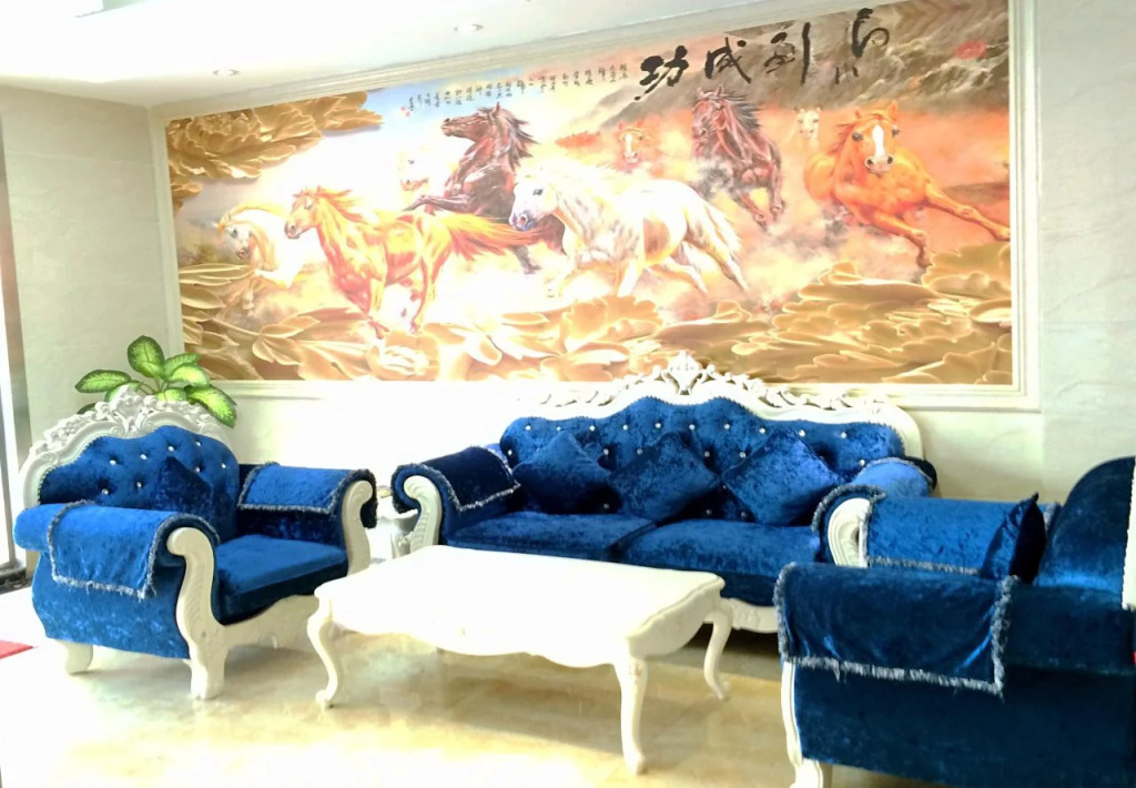 Platinum Bay Hotel