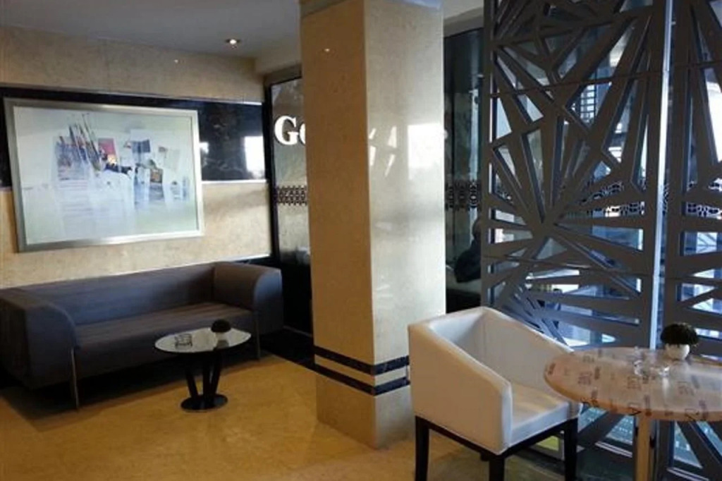 Hotel Adef