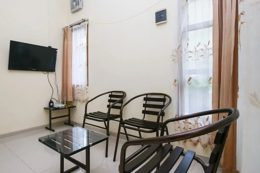 Airy Lowokwaru Kedawung Lima 25J Malang