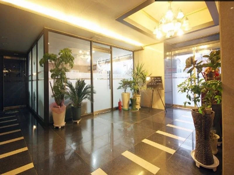 Hotel Lynn House