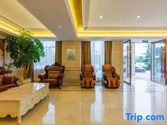 Vienna Hotel (Wuhan Tangxunhu)