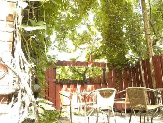 Jade Blue Bed And Breakfast