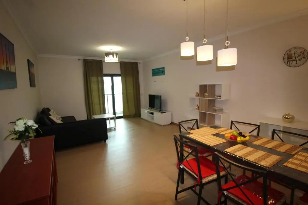 Superior Garage Balcony Praia da Rocha Prime Flat