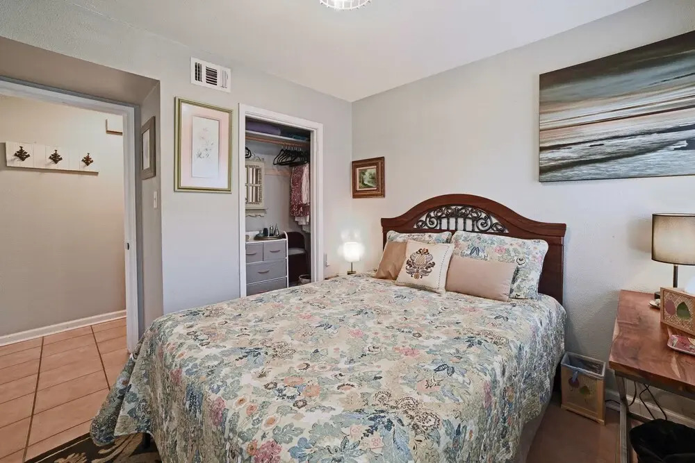 Corpus Christi Home w/ Grill, 3 Blocks to Bay!