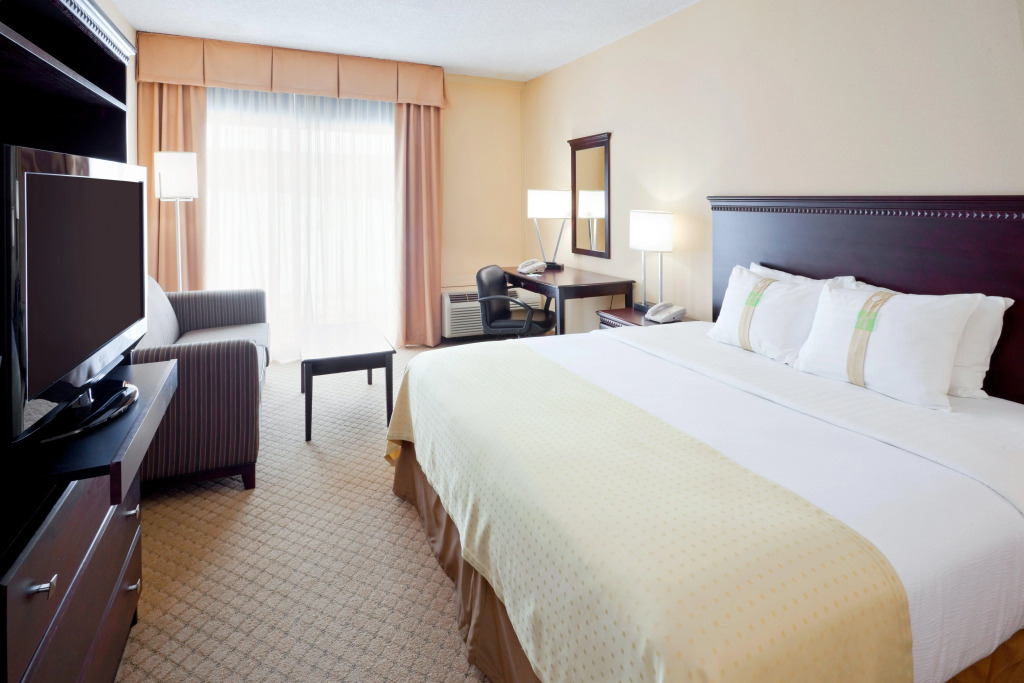 Holiday Inn South Plainfield-Piscataway by IHG