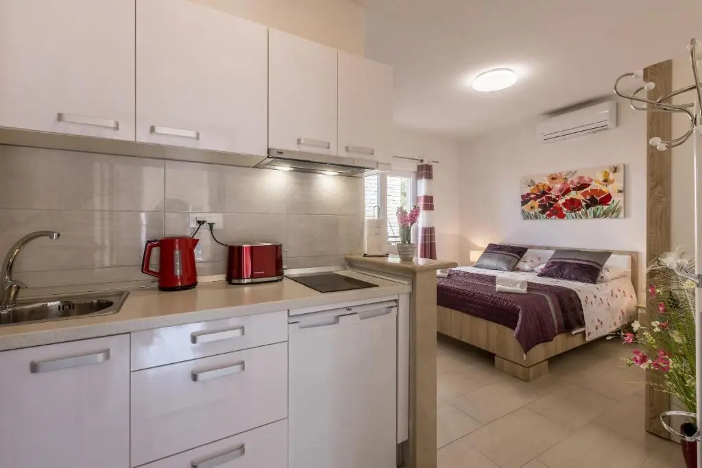 APARTMENTS Petra studio