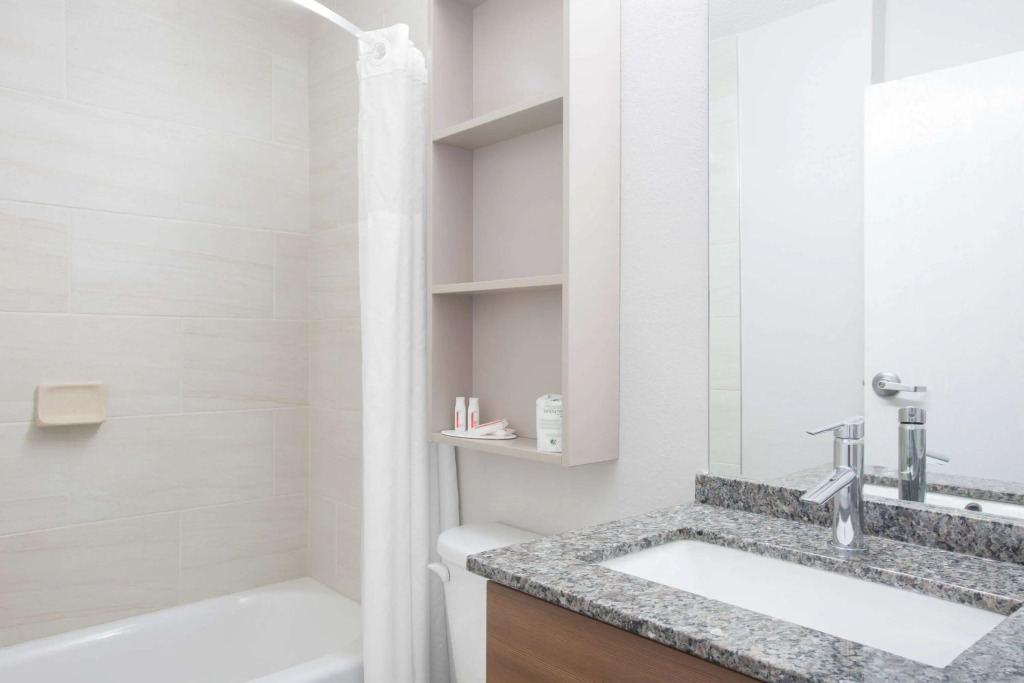 Microtel Inn & Suites by Wyndham Gardendale - Birmingham North