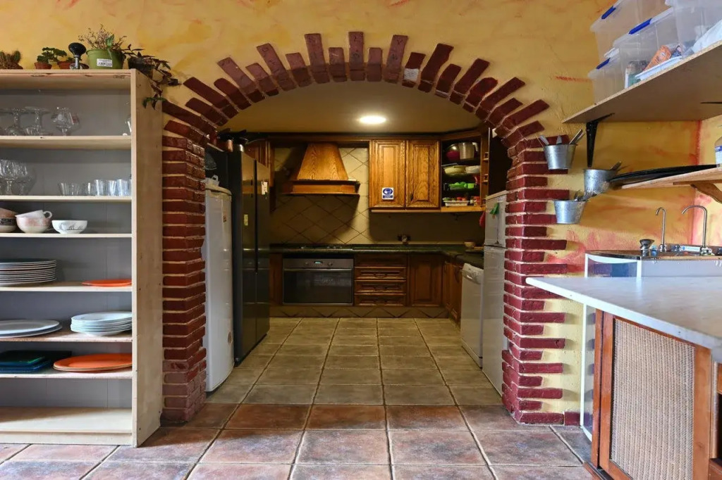 Los Amigos Nest Hostel