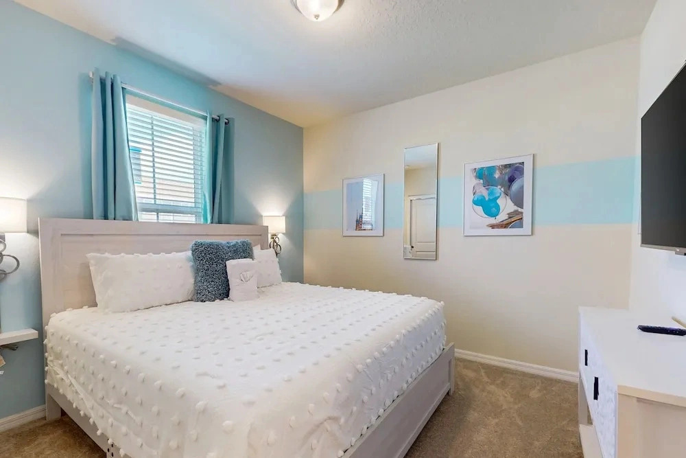 Luxury Home With Themed Bedrooms,arcade Games and Private Pool