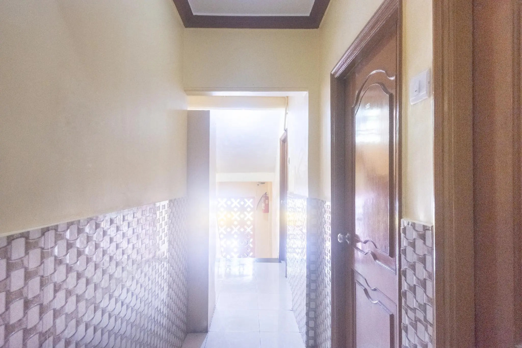 OYO 44090 Hotel Classic Residency