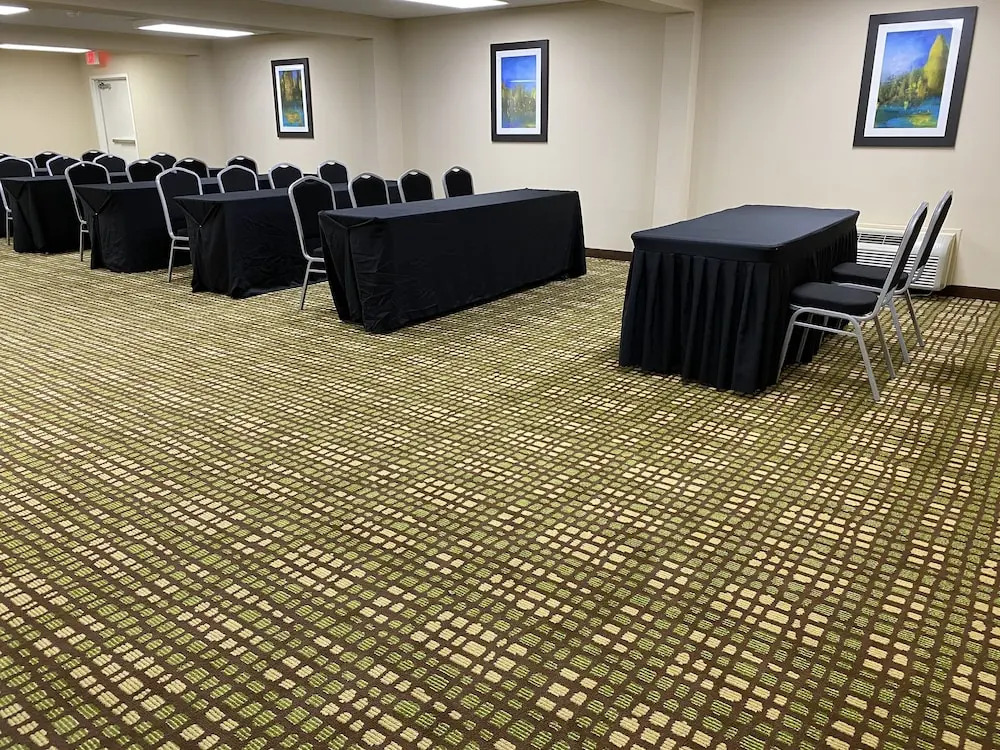 Comfort Inn Airport & Conference Center