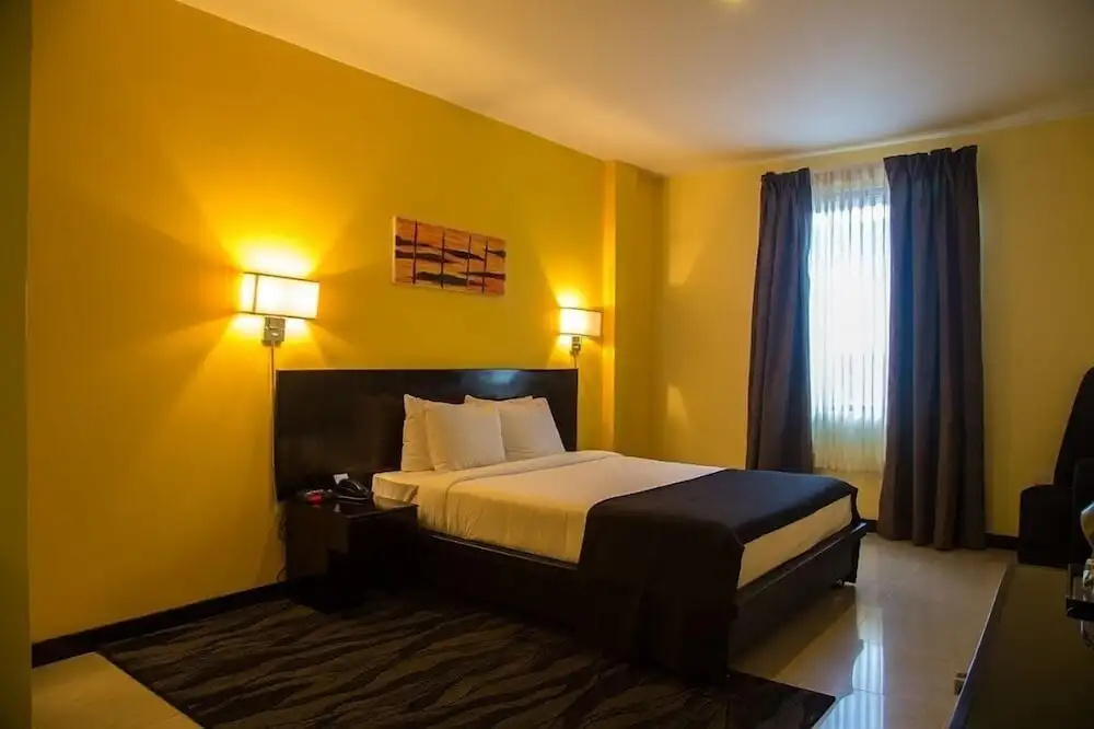 Regent Star Hotel